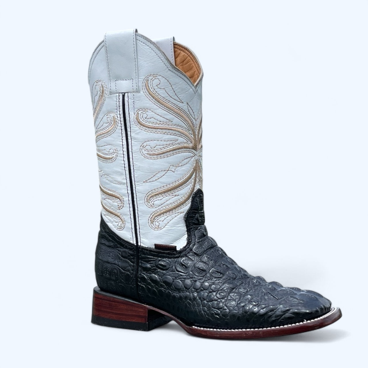 TBC BOOTMAKERS Black Croc Nuca Leather Print 0005