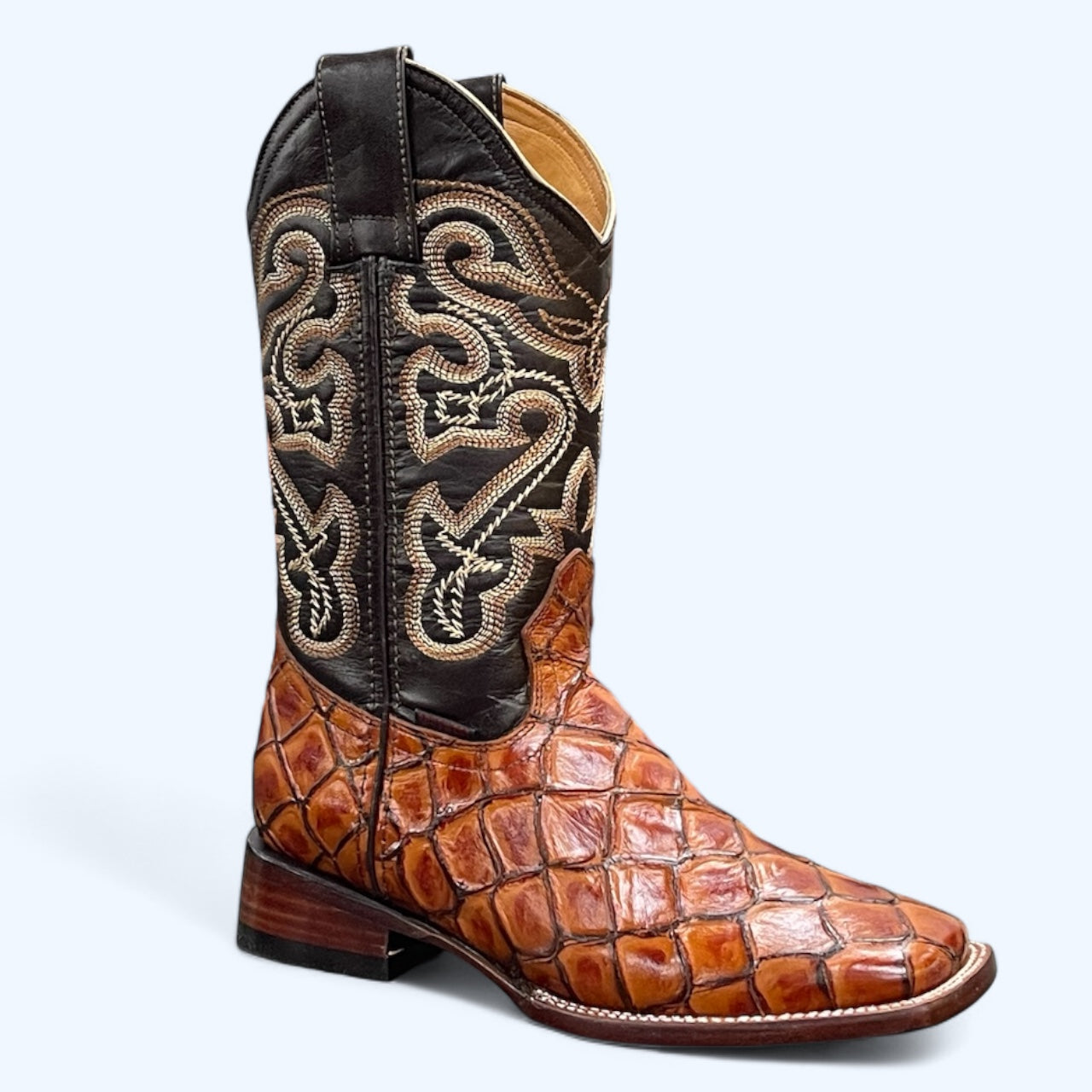 TBC BOOTMAKERS Shedron Leather Fish Print 0008